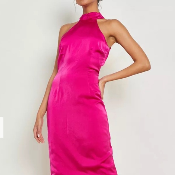 SYNDYS HALTER KEYHOLE BACK MAXI DRESS - Picture 2 of 10